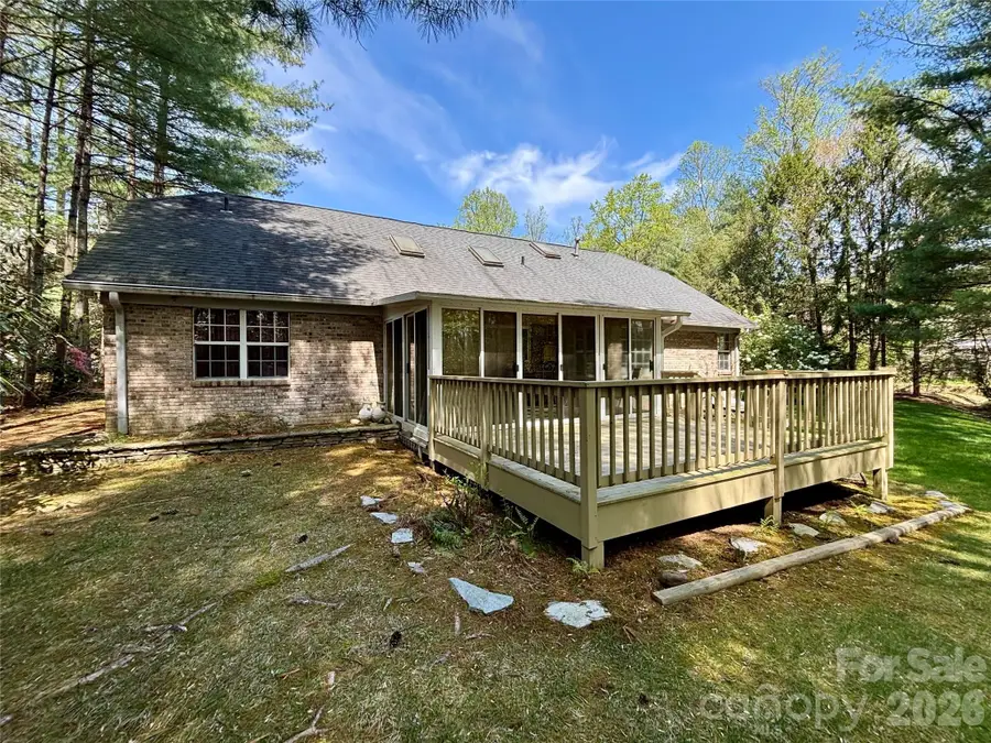 3011 N Essex Court, Hendersonville, NC 28791 - #3