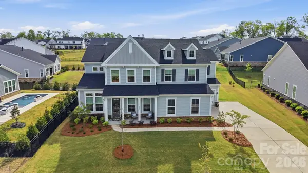 805 Lakeforest Drive, Belmont, NC 28012