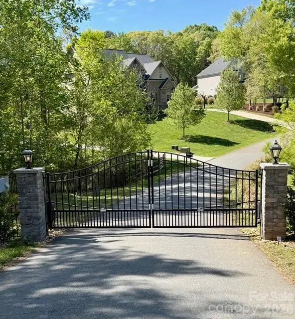 121 Leeward Shoals Lane, Mooresville, NC 28117 - #2