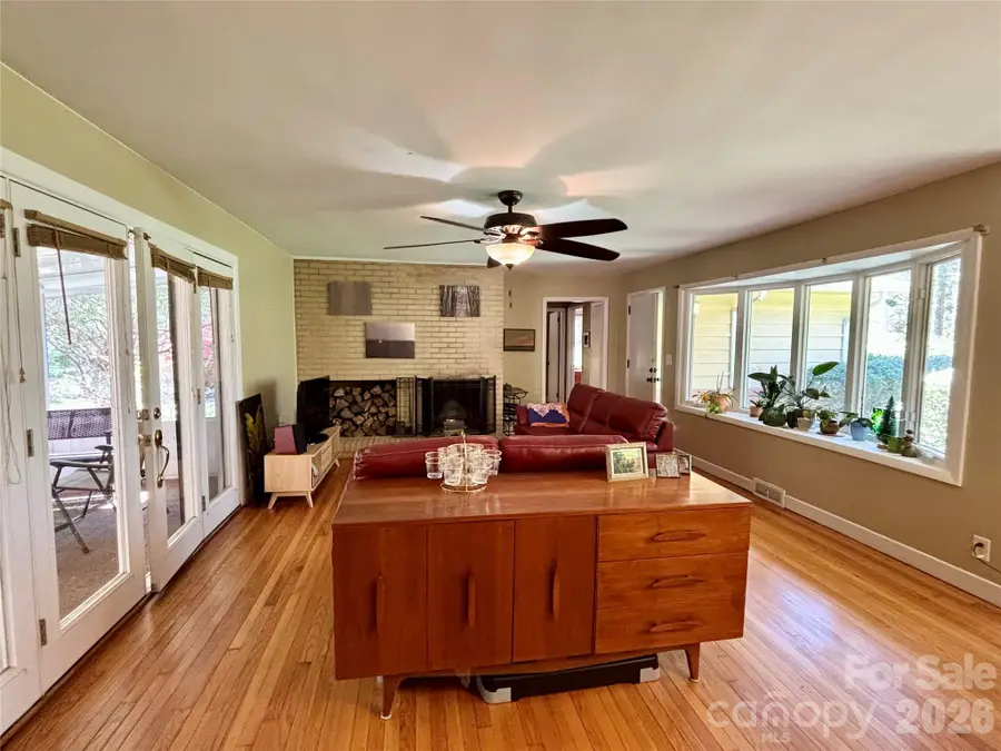 2732 Holly Hill Drive N, Hendersonville, NC 28791 - #3