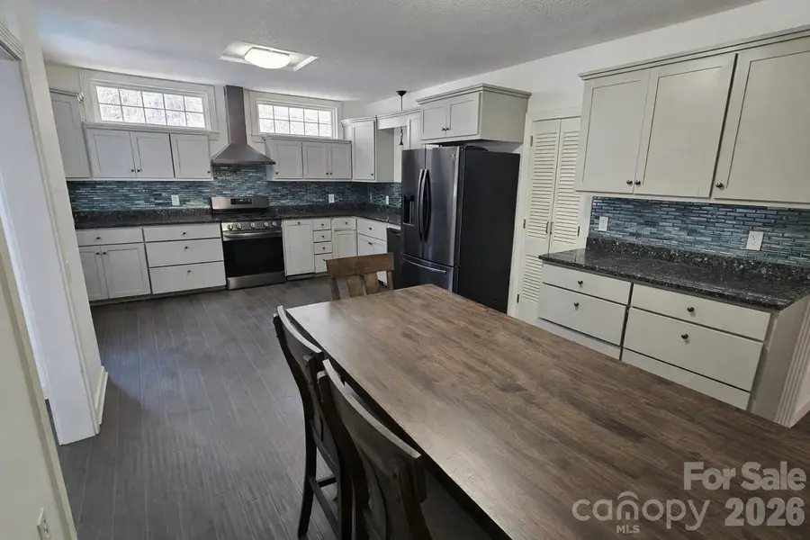 34 Landfair Lane, Hendersonville, NC 28792 - #2