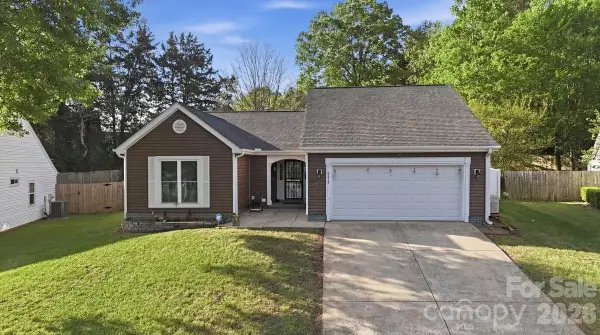 8618 Milton Morris Drive, Charlotte, NC 28227