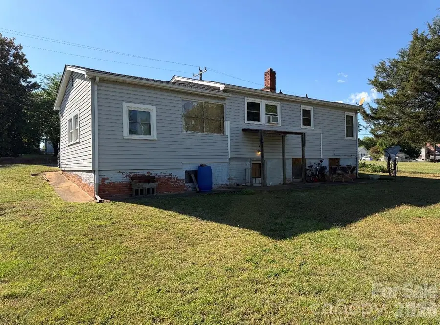 126 Arnett Street, Rutherfordton, NC 28139 - #2
