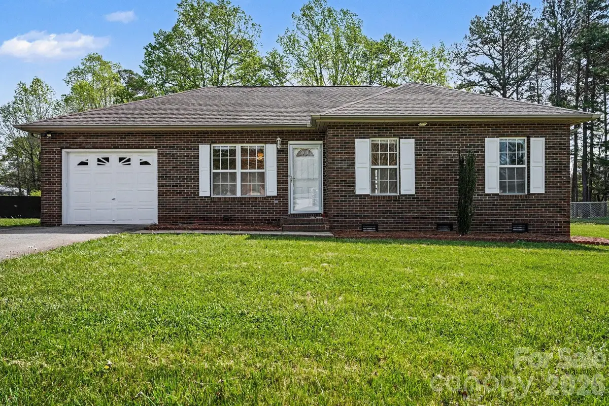 4936 Tumbling Creek Road, Conover, NC 28613 - #1