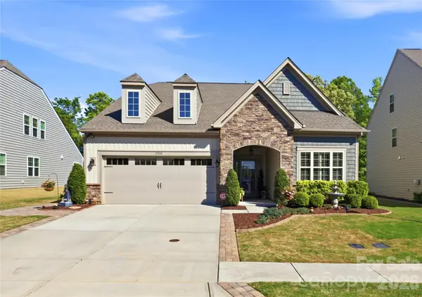 2404 Napa Valley Drive, Waxhaw, NC 28173
