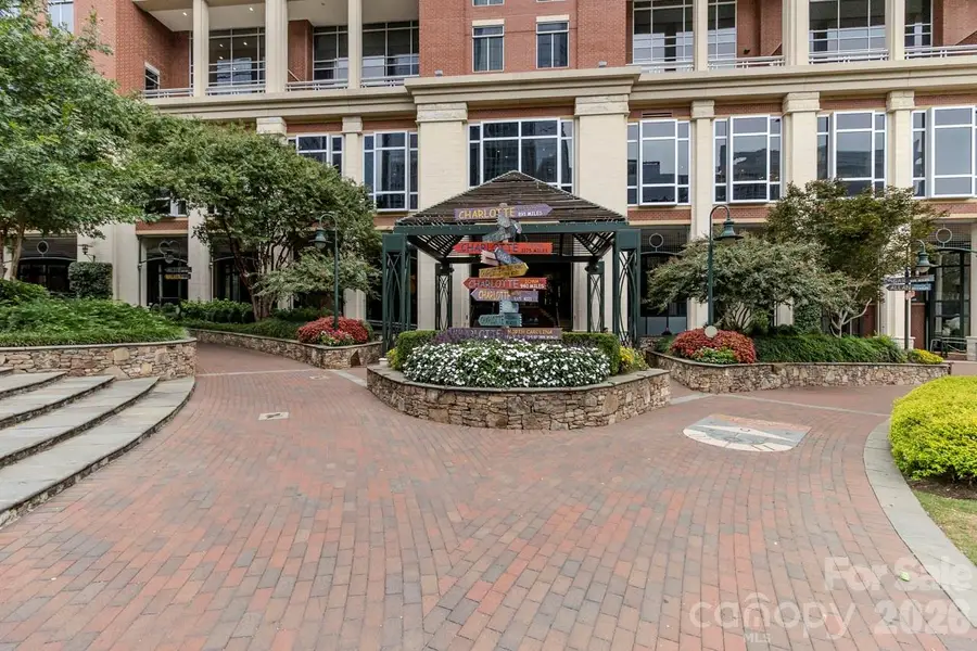 435 S Tryon Street #901, Charlotte, NC 28202 - #2