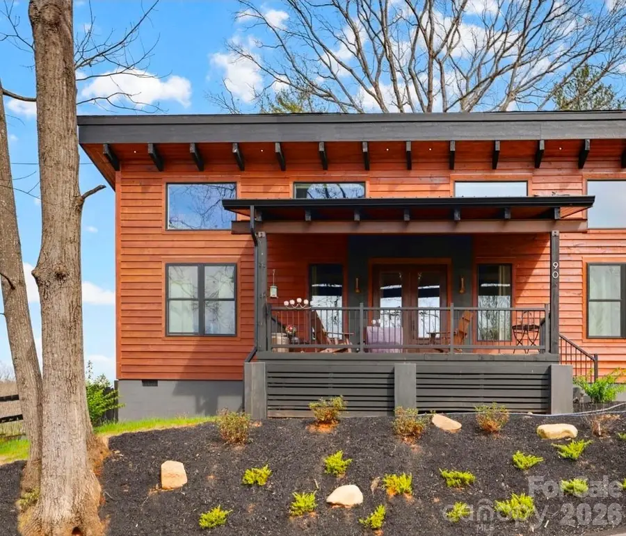 90 Summitt Street, Waynesville, NC 28786 - #2