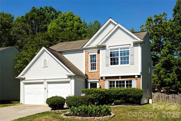 7519 Eurostar Drive, Charlotte, NC 28213