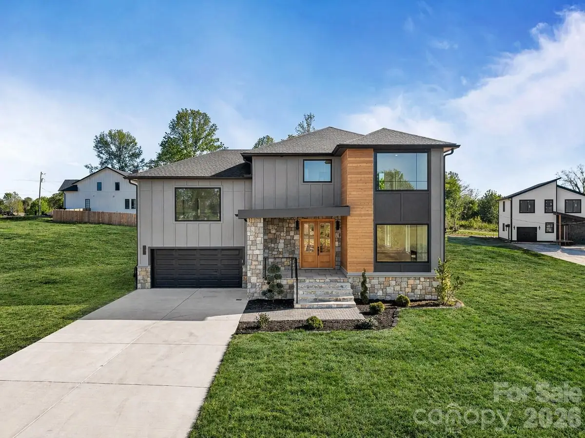 742 New Hope Road, Flat Rock, NC 28731 - #1