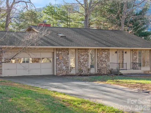 29 Reynolda Drive, Asheville, NC 28803