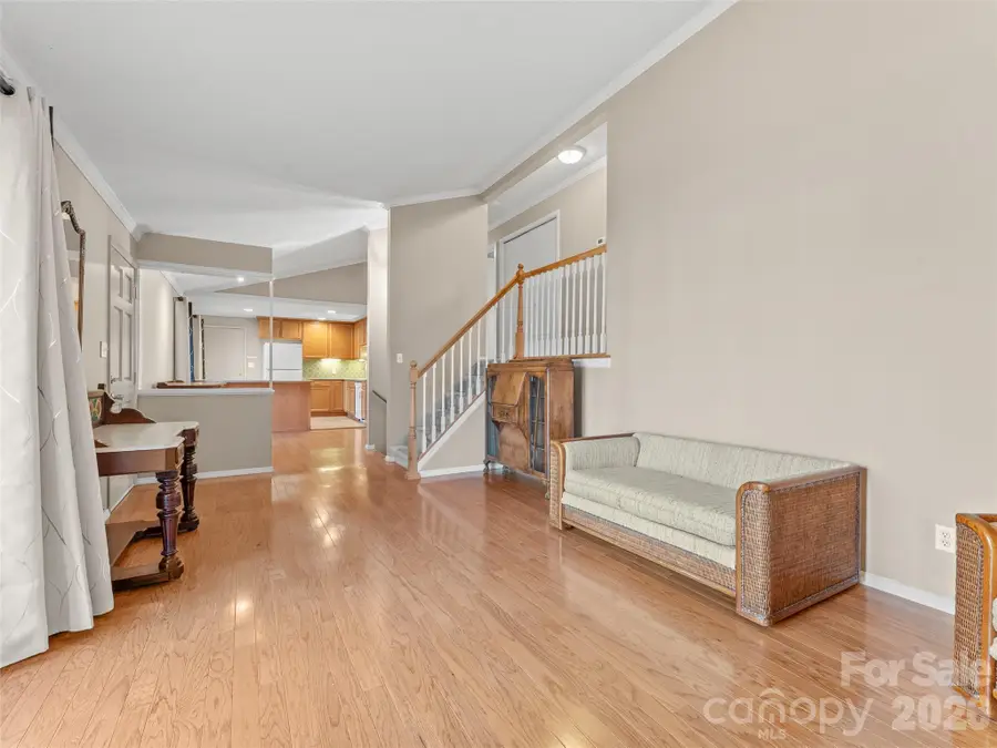 29 Reynolda Drive, Asheville, NC 28803 - #3