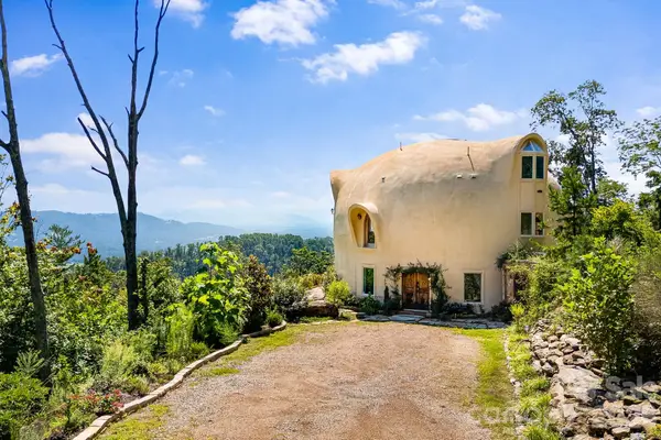 44 Azura Gdns None, Weaverville, NC 28787