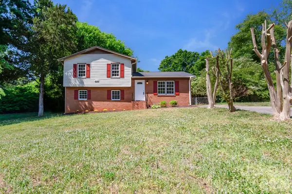 816 Anne Avenue, Waxhaw, NC 28173