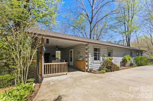 187 Cedarwood Drive, Waynesville, NC 28785