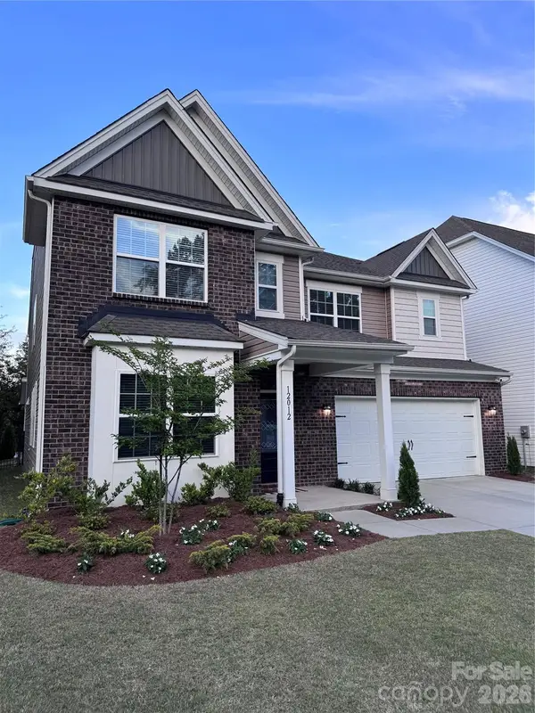 12012 Mills Mansion Drive, Charlotte, NC 28273