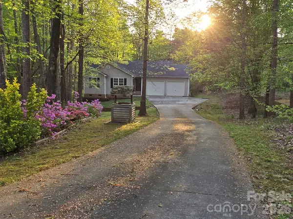146 Misty Spring Road, Troutman, NC 28166