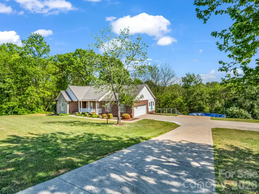 158 Shady Woods Lane, Rutherfordton, NC 28139 - #2