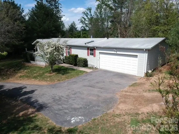 47 Eve Drive, Asheville, NC 28806