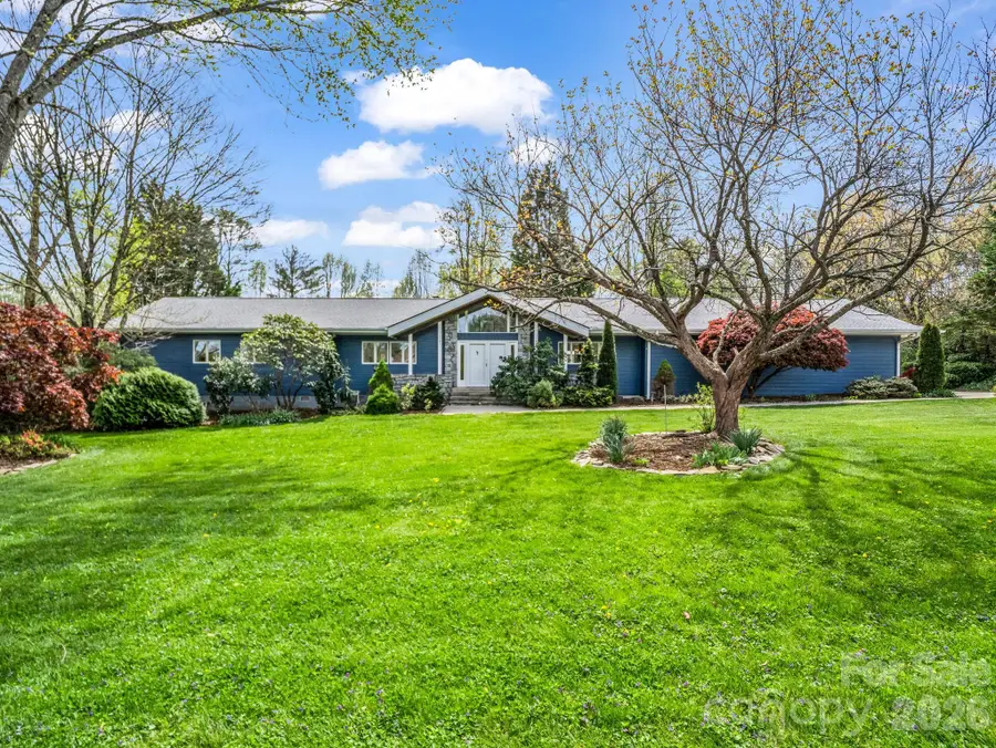 200 Conde Place, Hendersonville, NC 28739 - #2