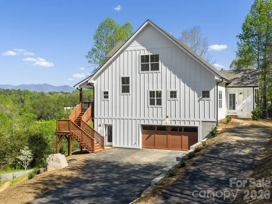 94 Spicewood Road, Weaverville, NC 28787 - #3