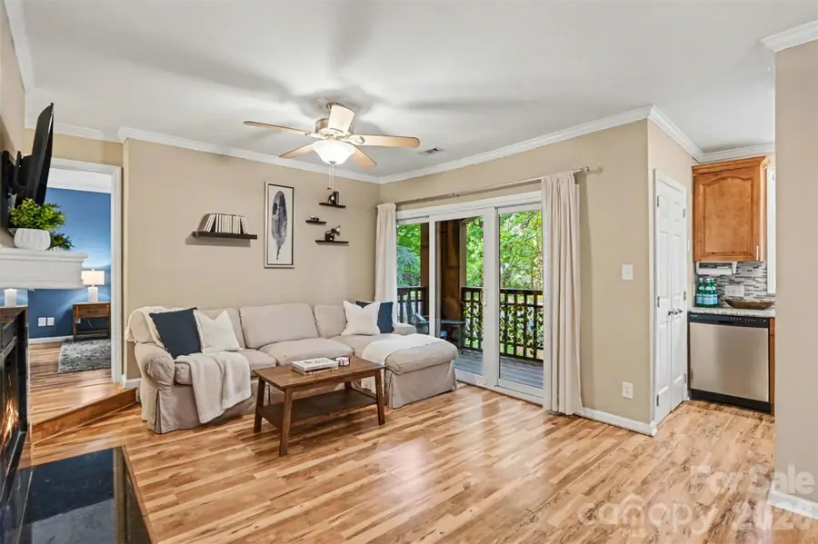 1109 E Morehead Street #5, Charlotte, NC 28204 - #3