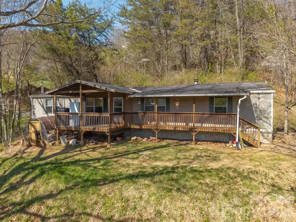 301 Matthew Lane, Canton, NC 28716