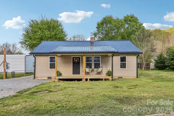 117 Virginia Avenue, Waynesville, NC 28786