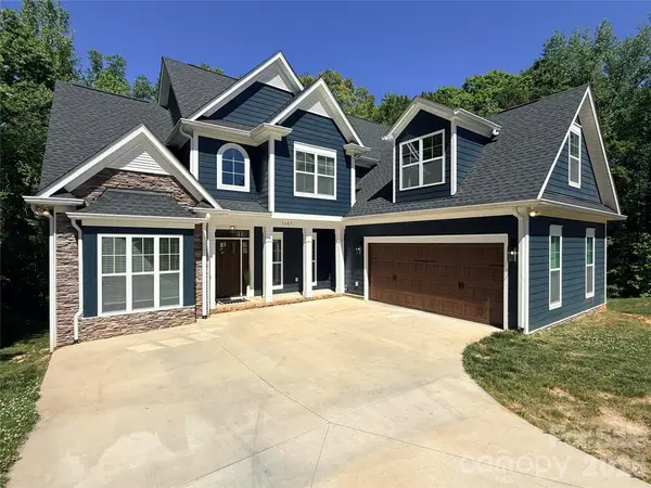1607 Freemont Drive, Alexis, NC 28006