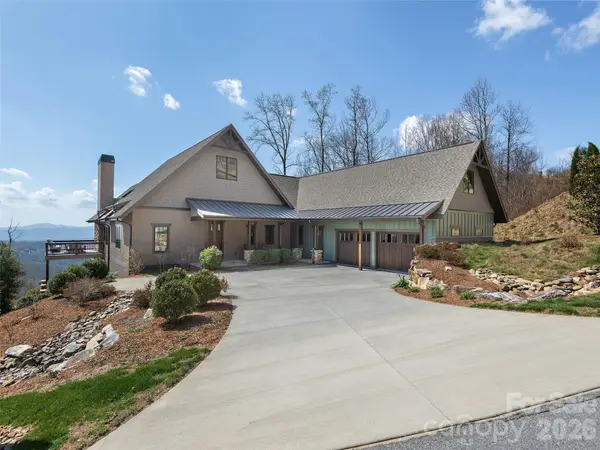 31 Wonderland Ridge Lane, Fairview, NC 28730