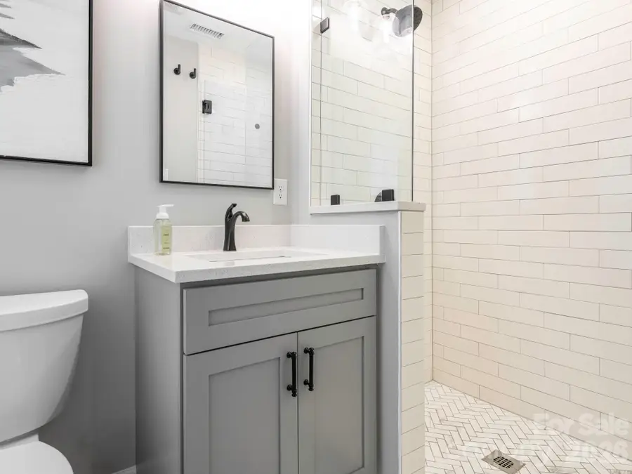 11628 Shandon Circle, Charlotte, NC 28226 - #3