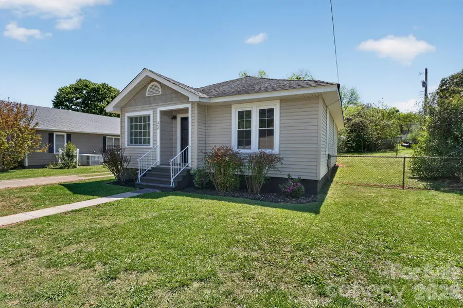 344 Mayflower Avenue, Cramerton, NC 28032 - #3