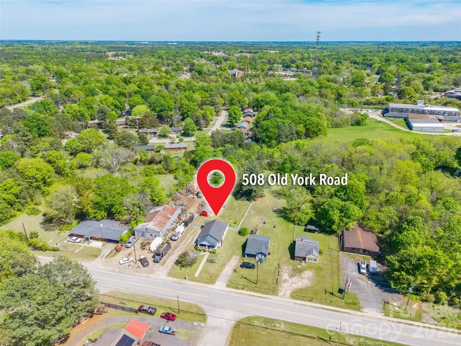 508 Old York Road, Chester, SC 29706 - #2