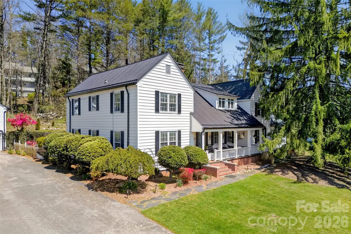 60 Henry Lane, Spruce Pine, NC 28777 - #1