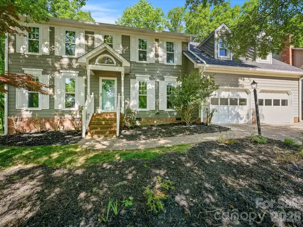 1036 Gateshead Lane, Matthews, NC 28105