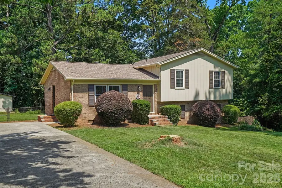 1821 Huntington Place, Rock Hill, SC 29732 - #3