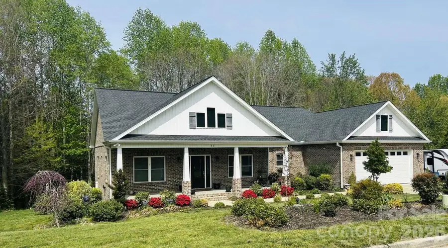 35 Iswa Drive, Taylorsville, NC 28681 - #2