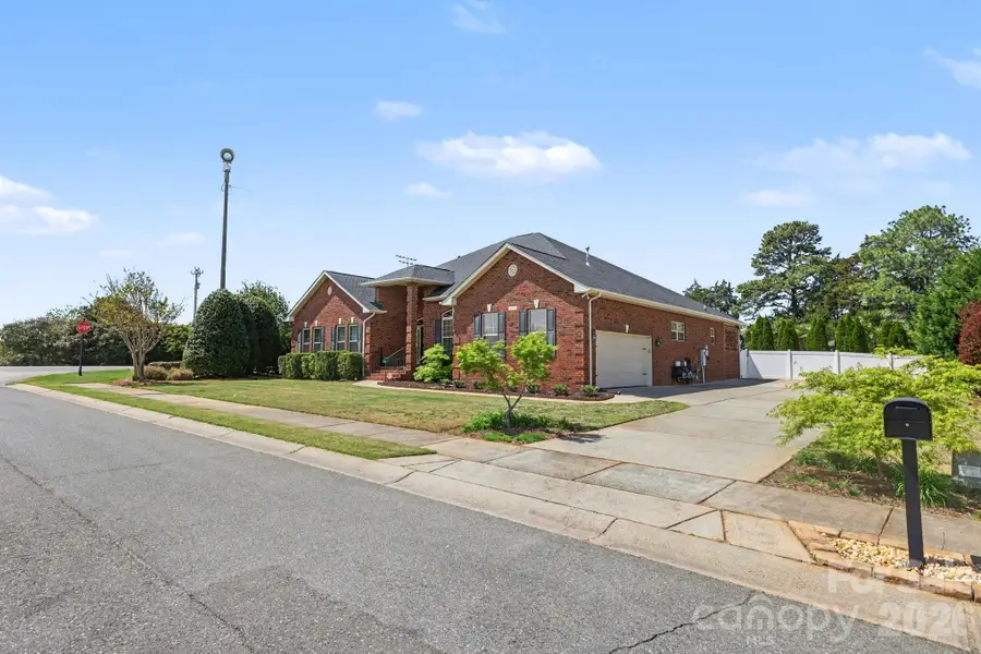 2609 Park Ridge Boulevard, Rock Hill, SC 29732 - #2