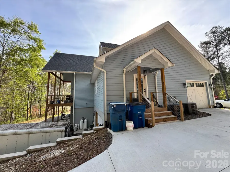 2371 W Paradise Harbor Drive, Connelly Springs, NC 28612 - #2