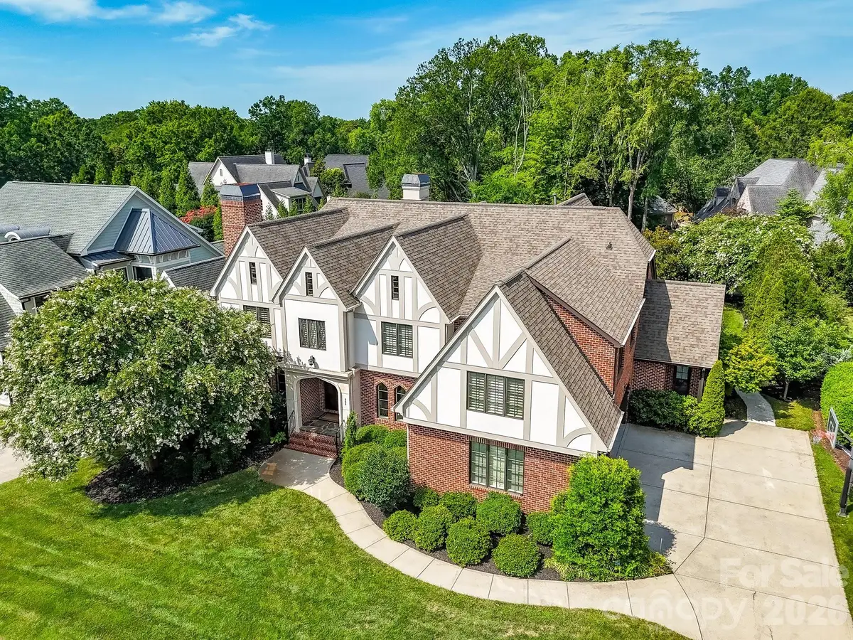 808 Huntington Park Drive, Charlotte, NC 28211 - #1