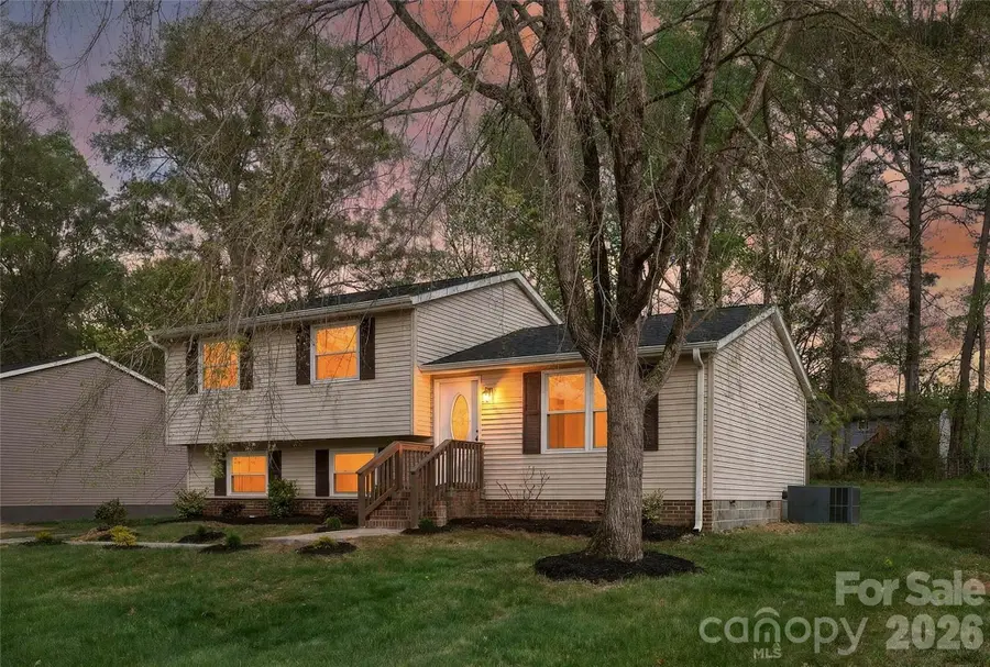 4832 Cheviot Road, Charlotte, NC 28269 - #2