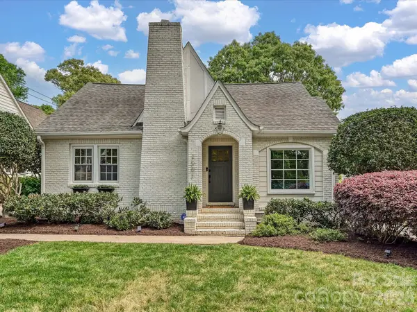 2001 Beverly Drive, Charlotte, NC 28207