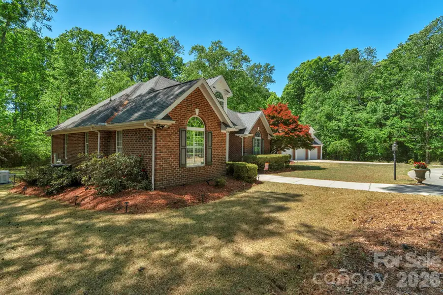 221 Lakeshore Drive, Rockingham, NC 28379 - #3