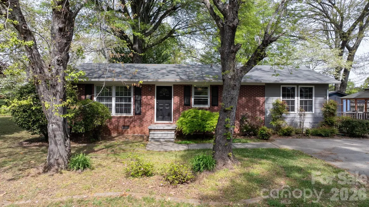 326 Tanner Street, Rutherfordton, NC 28139 - #1