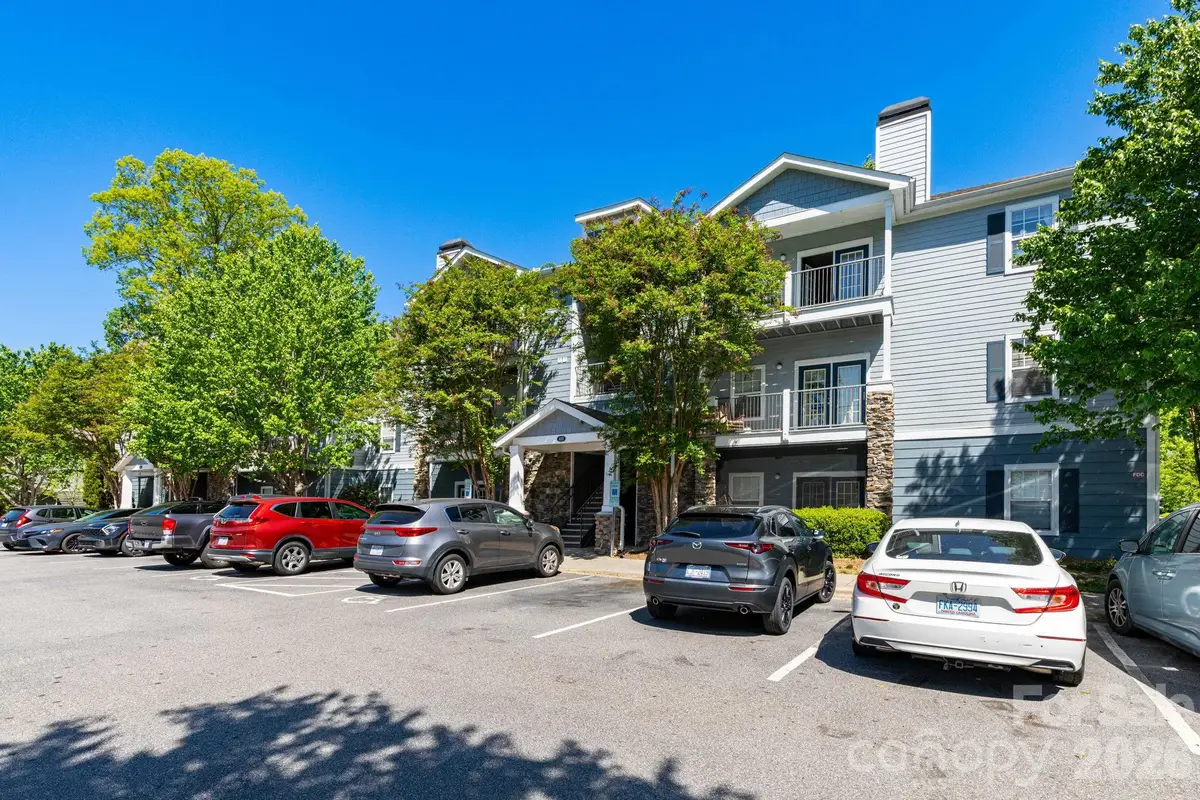 400 Vista Lake Drive #002, Candler, NC 28715 - #1