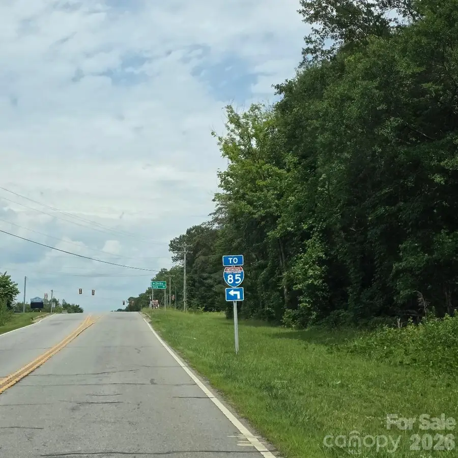 550 E Cherokee Street, Blacksburg, SC 29702 - #2