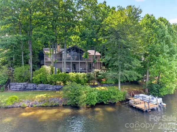 Address Withheld By Seller, Brevard, NC 28712