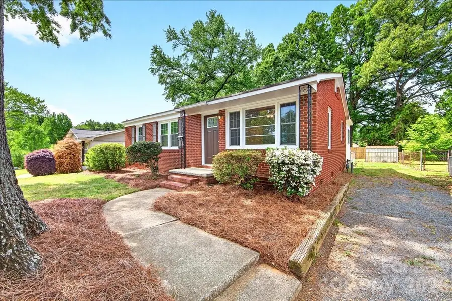 4820 Charleston Drive, Charlotte, NC 28212 - #2