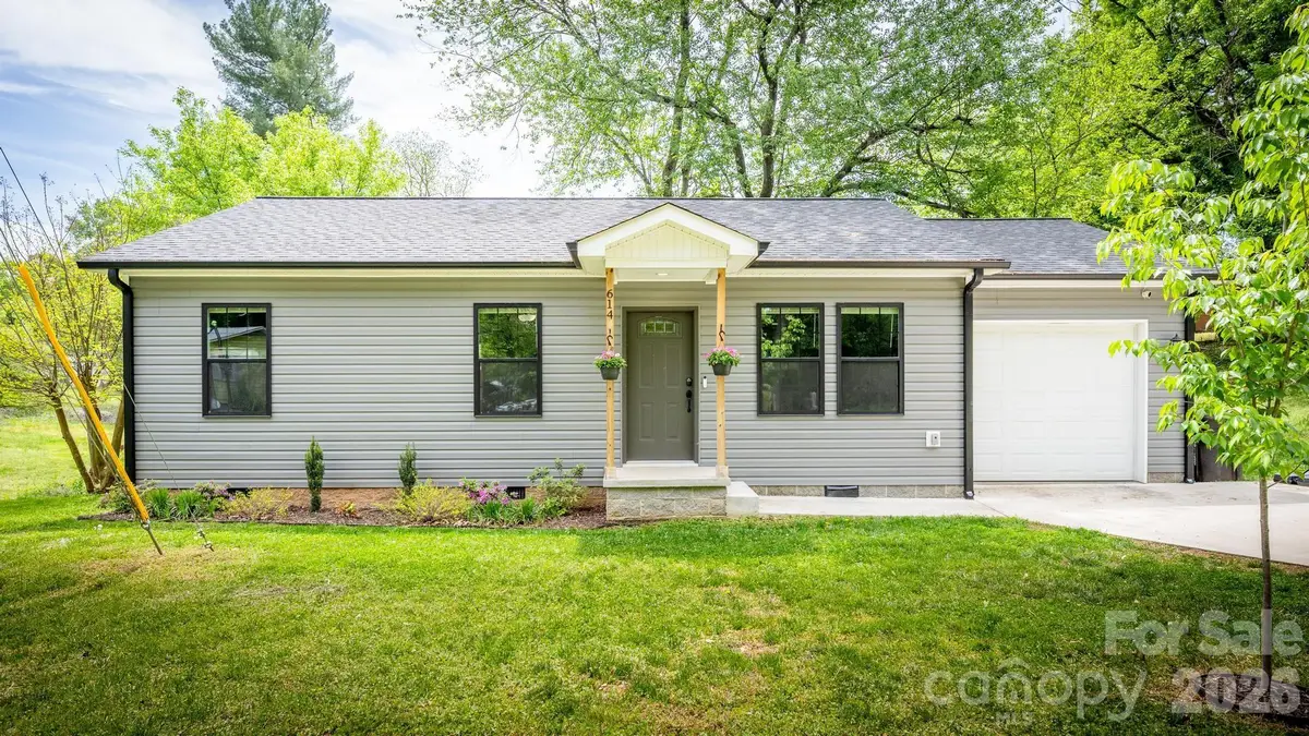 614 E Front Street, Statesville, NC 28677 - #1