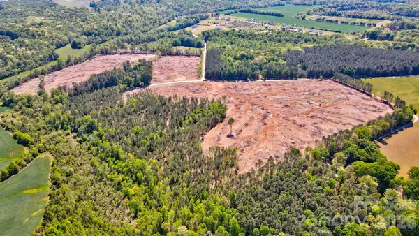 225 Midway Road, Statesville, NC 28625