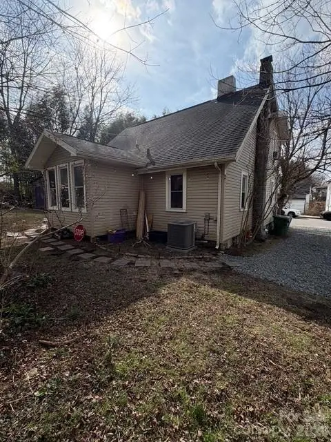 46 Mount Clare Avenue, Asheville, NC 28801 - #3